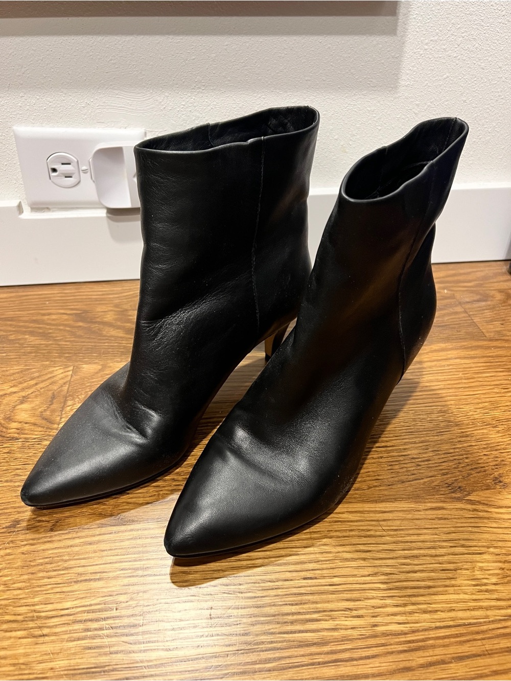 Dolce Vita Black Leather Kitten Heel Boots